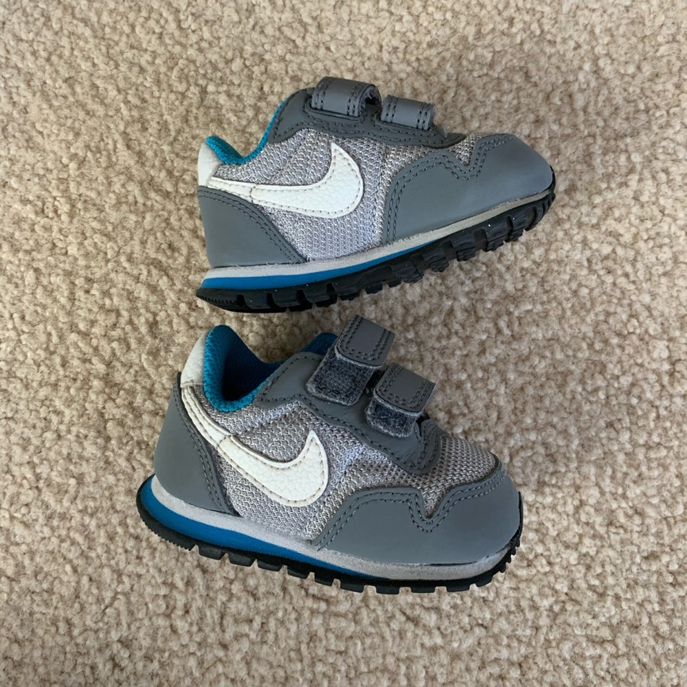 Nike Infant/Toddler Size 3 Shoes